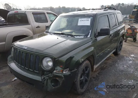 2008 Jeep Patriot Sport from USA, damaged, VIN 1J8FT28W98D649282